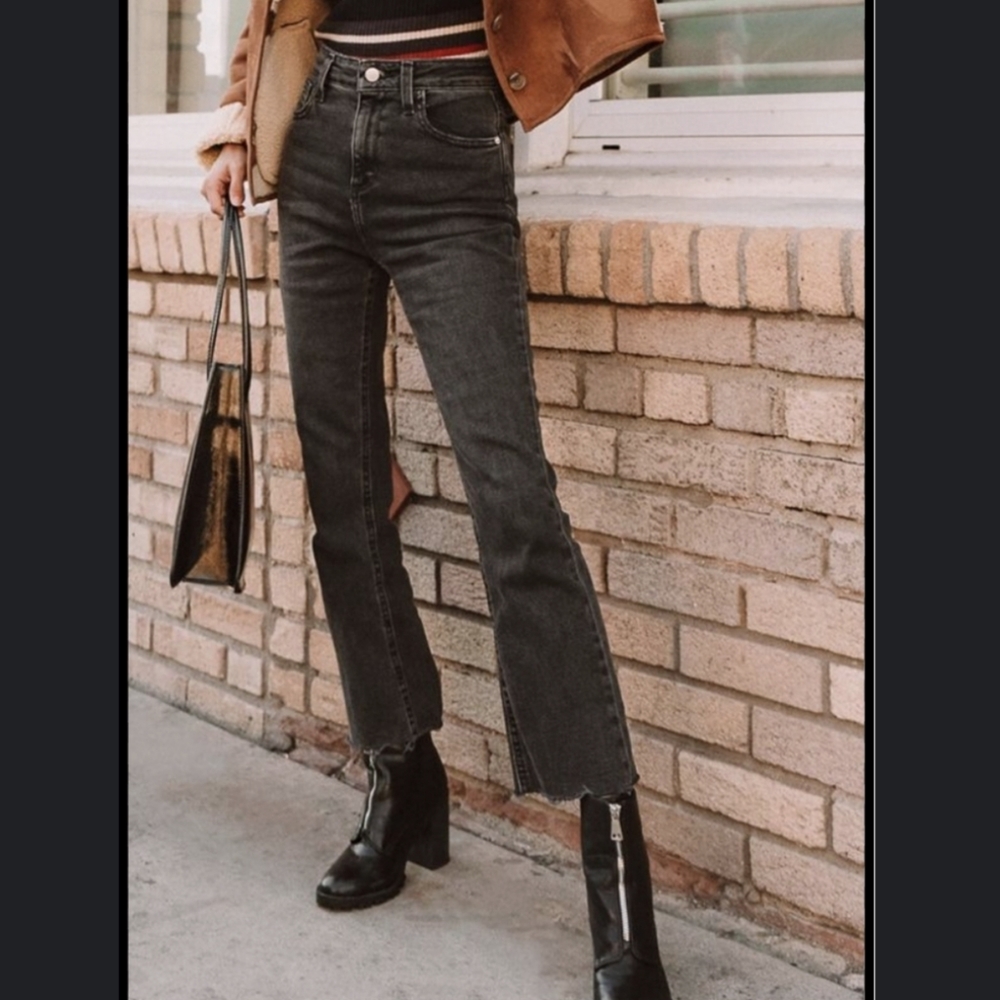 Kick Flare High Rise Cropped Gray Jeans